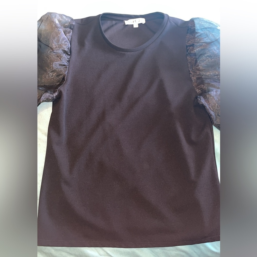 Love J fabric top with mesh sleeves, size medium